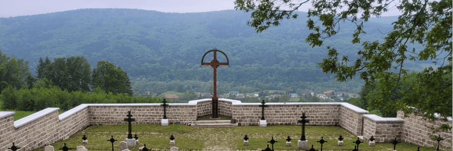 PLakat przedstawiający cmentarz z I wojny